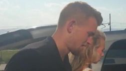 Juventus, de Ligt e la fidanzata a Caselle: fatta col Bayern | VIDEO