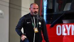 Stankovic è una furia: cartellino rosso e sfottó verso il direttore di gara