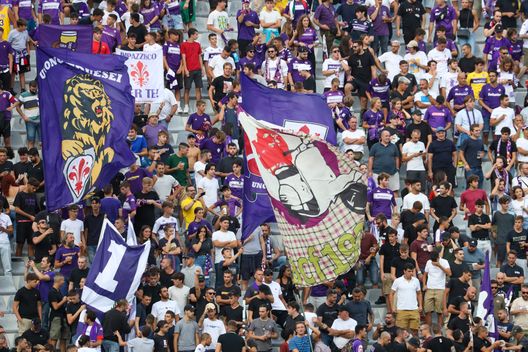 GERMOGLI PH: 8 SETTEMBRE 2022 FIRENZE STADIO ARTEMIO FRANCHI CONFERENCE LEAGUE FIORENTINA VS RFS RIGA NELLA FOTO TIFOSI Ultras 1926: “Daspo dati in maniera arbitraria, tifosi capro espiatorio”- immagine 2