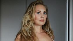Nora Segura bollente: lo scatto in lingerie fa impazzire i fan