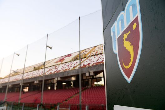(Photo by Francesco Pecoraro/Getty Images for Lega B) Isco e il Milan: Arechi sold out per i primi assaggi di 2023 della Salernitana- immagine 2