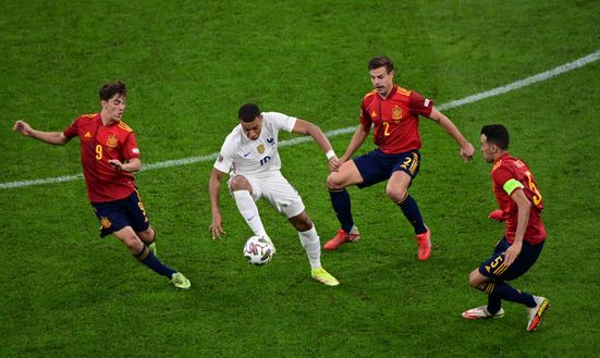 (Photo by Marco Bertorello - Pool/Getty Images) Campioni del mondo, Petit: “Mbappé è l’albero che ricopre la foresta del PSG”- immagine 2