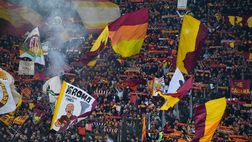 Derby di Roma, denuncia e Daspo di 5 anni per ultrà romanista con bandiera SS