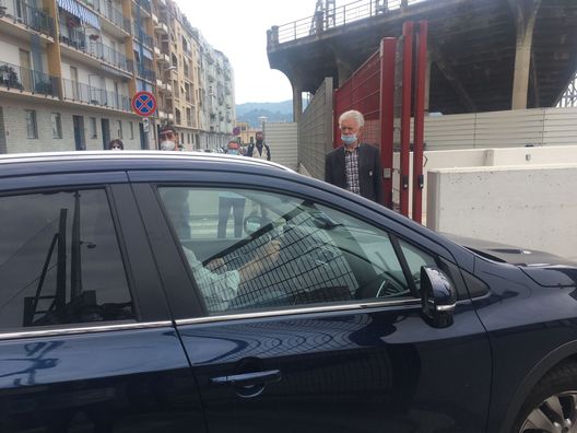 L'arrivo del direttore generale Antonio Comi L'arrivo del direttore generale Antonio Comi