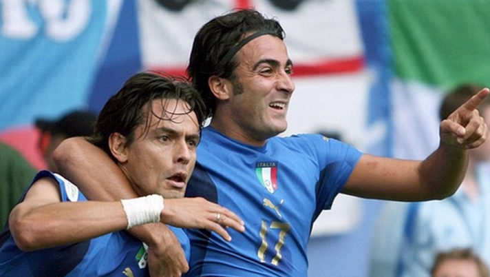Non come ai Mondiali: Inzaghi e Barone, finalmente Pippo gliela passa RIVISSUTA L'AZIONE DEI MONDIALI