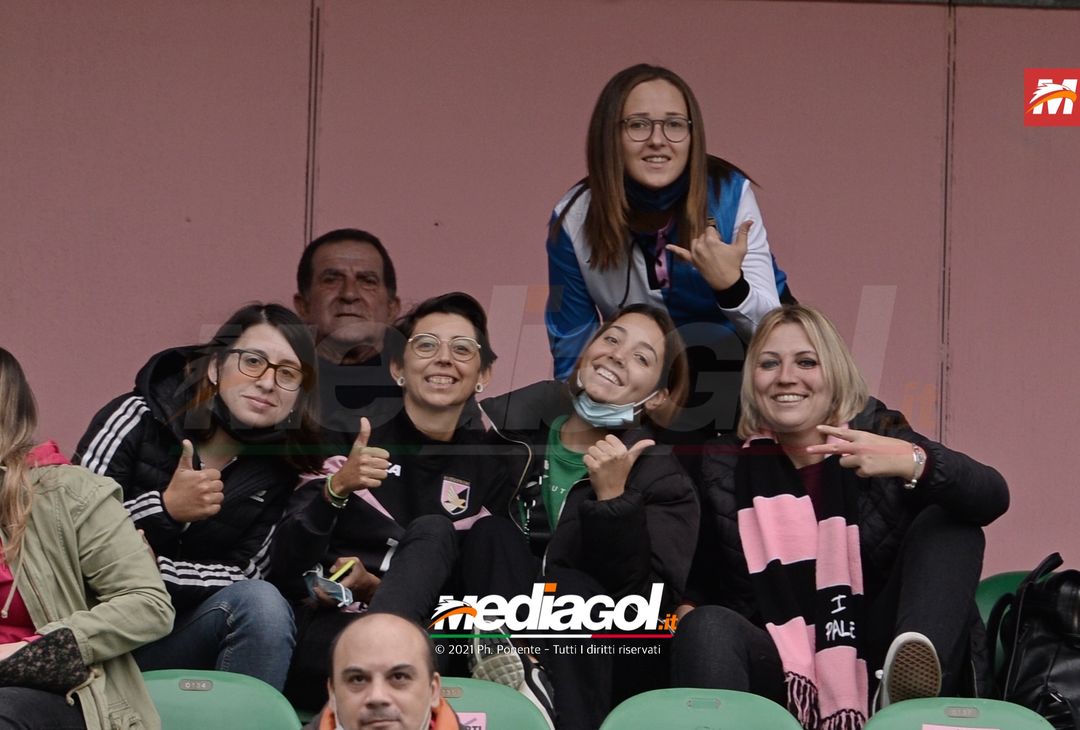 FOTO, i tifosi allo stadio per Palermo – Avellino 1-1 (Gallery) - immagine 61