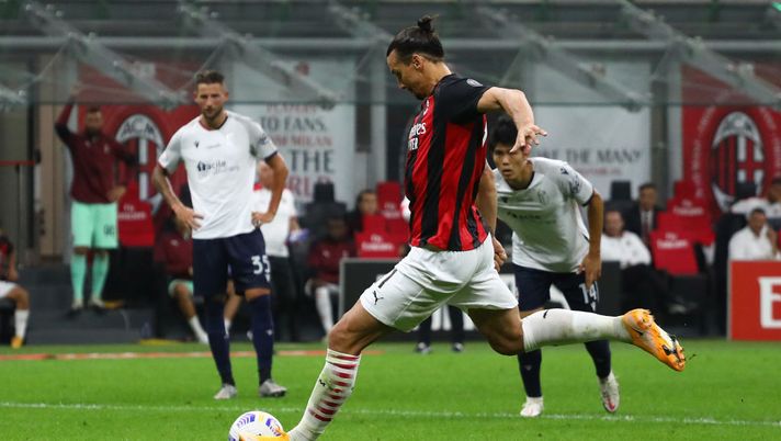 MILAN, ITALY - SEPTEMBER 21: Zlatan Ibrahimovic of AC Milan scores his second goal from the penalty spot during the Serie A match between AC Milan and Bologna FC at Stadio Giuseppe Meazza on September 21, 2020 in Milan, Italy. (Photo by Marco Luzzani/Getty Images) MILAN, ITALY - SEPTEMBER 21: Zlatan Ibrahimovic of AC Milan scores his second goal from the penalty spot during the Serie A match between AC Milan and Bologna FC at Stadio Giuseppe Meazza on September 21, 2020 in Milan, Italy. (Photo by Marco Luzzani/Getty Images)