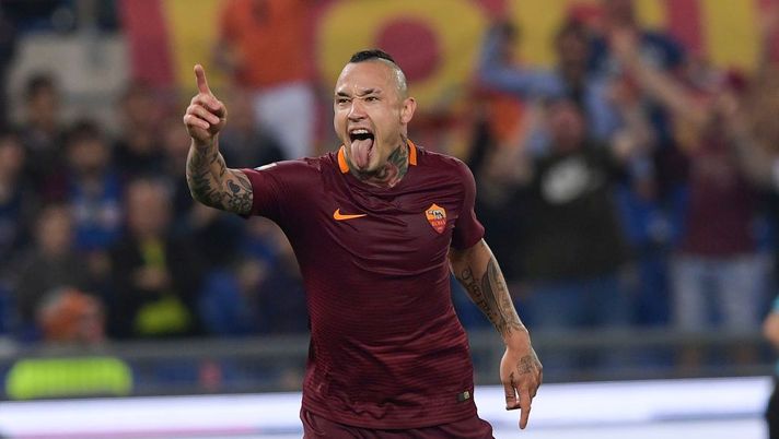 ROME, ITALY - MAY 14:  AS Roma player Radja Nainggolan celebrates the goal during the Serie A match between AS Roma and Juventus FC at Stadio Olimpico on May 14, 2017 in Rome, Italy.  (Photo by Luciano Rossi/AS Roma via Getty Images) 