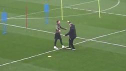 “Loco” Bielsa, esplode di gioia per un gol in allenamento: ma che magia quella di Bamford