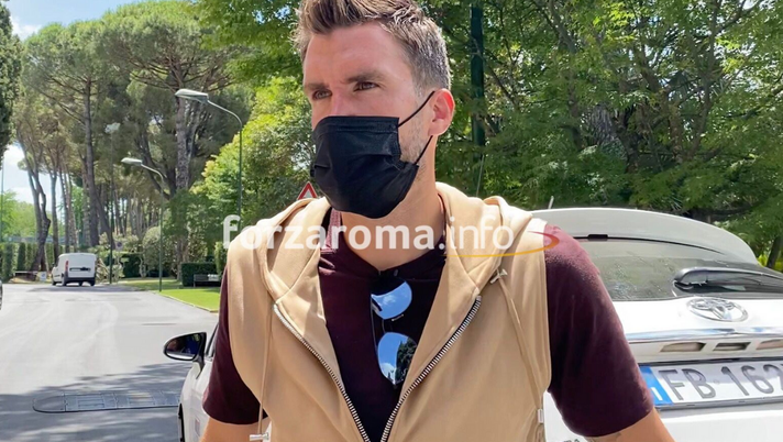 Cagliari, Strootman: “Sarà un piacere giocare di nuovo con Nainggolan” Cagliari, Strootman: “Sarà un piacere giocare di nuovo con Nainggolan”