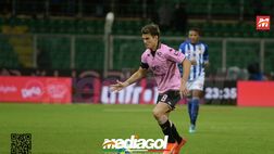 Cagliari-Palermo 2-1: Segre gol, pari Deiola. Rosso a Marconi e sorpasso Lapadula
