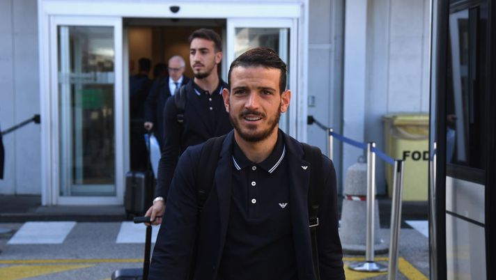 SARAJEVO, BOSNIA AND HERZEGOVINA - NOVEMBER 14: Alessandro Florenzi of Italy leaves for Sarajevo on November 14, 2019 in Sarajevo, Bosnia and Herzegovina. (Photo by Claudio Villa/Getty Images) SARAJEVO, BOSNIA AND HERZEGOVINA - NOVEMBER 14: Alessandro Florenzi of Italy leaves for Sarajevo on November 14, 2019 in Sarajevo, Bosnia and Herzegovina. (Photo by Claudio Villa/Getty Images)