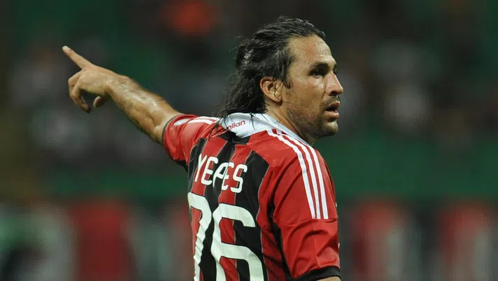 Mario Yepes, qui con la maglia del Milan nella stagione 2010-2011 (credits: GETTY Images)