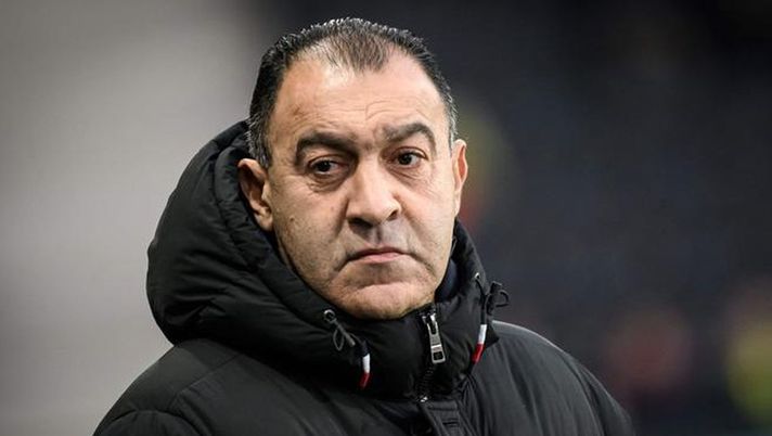 Francia, si dimette il tecnico dell’Angers dopo lo scandalo della frase sessista Francia, si dimette il tecnico dell’Angers dopo lo scandalo della frase sessista - immagine 1