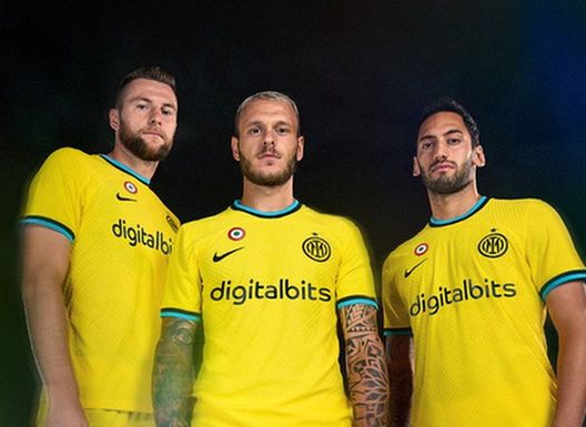 Inter maglia gialla (credit foto Inter) Inter maglia gialla