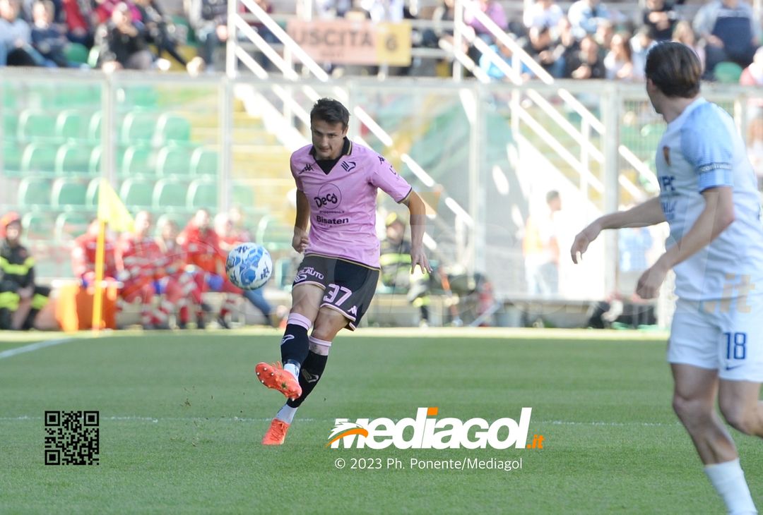 FOTO Palermo-Benevento 1-1, 34ª giornata di Serie B 2022-2023 (La Gallery) - immagine 16