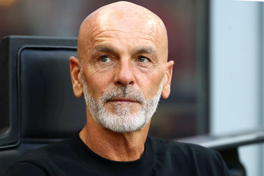 Stefano Pioli (allenatore AC Milan) qui durante Milan-Udinese 4-2 (Serie A 2022-2023) | News (Getty Images) Stefano Pioli AC Milan Milan-Udinese 4-2 Serie A 2022-2023