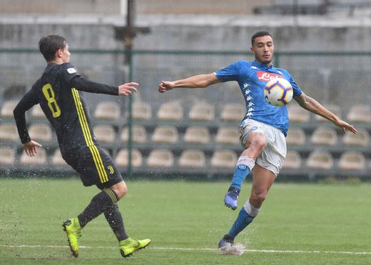 NAPLES, ITALY - JANUARY 19: Mezzoni during the Serie A Primavera match between SSC Napoli U19 v Juventus U19 at on January 18, 2019 in Naples, Italy. (Photo by Ciro Sarpa SSC NAPOLI/SSC NAPOLI via Getty Images) NAPLES, ITALY - JANUARY 19: Mezzoni during the Serie A Primavera match between SSC Napoli U19 v Juventus U19 at on January 18, 2019 in Naples, Italy. (Photo by Ciro Sarpa SSC NAPOLI/SSC NAPOLI via Getty Images)