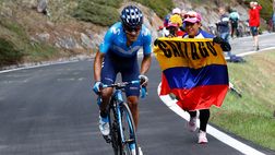 Giro d’Italia, successo di Hirt all’Aprica. Carapaz sempre in rosa