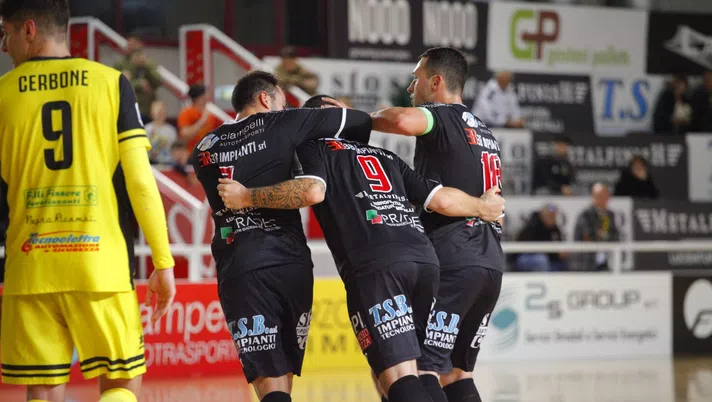 Vinumitaly Petrarca, nove gol alla seconda in classifica: si vola - immagine 1