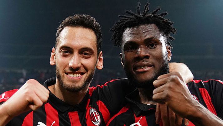 Hakan Calhanoglu e Franck Kessie (credits: acmilan.com) Hakan Calhanoglu e Franck Kessie (credits: acmilan.com)