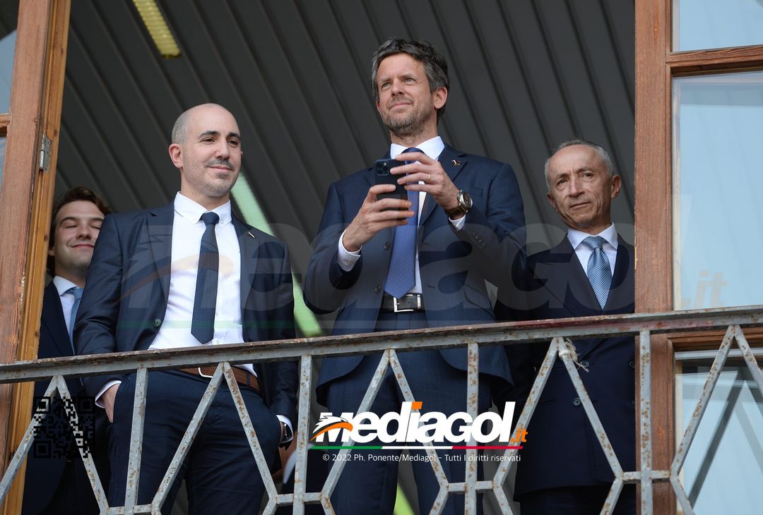 FOTO PALERMO AL CITY GROUP: MIRRI, SORIANO E L’ABBRACCIO DEI TIFOSI (GALLERY) - immagine 13