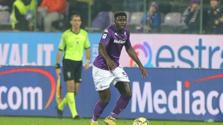 FLORENCE, ITALY - JANUARY 04: Joseph Alfred Duncan of ACF Fiorentina in action during the Serie A match between ACF Fiorentina and AC Monza at Stadio Artemio Franchi on January 4, 2023 in Florence, Italy. (Photo by Gabriele Maltinti/Getty Images) Da Torino: i granata faranno un tentativo per Duncan - immagine 1