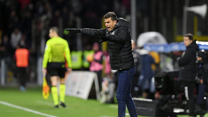 SALERNO, ITALY - FEBRUARY 07: Thiago Motta Spezia Calcio coach during the Serie A match between US Salernitana and Spezia Calcio at Stadio Arechi on February 07, 2022 in Salerno, Italy. (Photo by Francesco Pecoraro/Getty Images) 