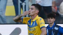 Soulé segna su rigore… con Harroui e Kaio in campo: cosa cambia dal dischetto nel Frosinone