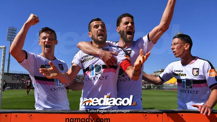 LIVORNO, ITALY - APRIL 27: Ilija Nestorovski of Palermo celebrates after scoring a penalty (0-1) during the Serie B match between AS Livorno and US Citta di Palermo at Stadio Armando Picchi on April 27, 2019 in Livorno, Italy. (Photo by Tullio M. Puglia/Getty Images)