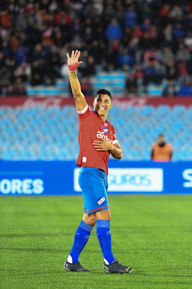 Luis Suarez, gol e assist nel Nacional: favorito nel derby di Montevideo contro il Penarol- immagine 2