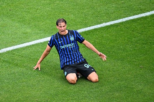 La moglie di Zanetti a Javier: “Cosa ti dico sempre? Chiedete a Pio Esposito chi gli ha…” La moglie di Zanetti a Javier: “Cosa ti dico sempre? Chiedete a Pio Esposito chi gli ha…” - immagine 1