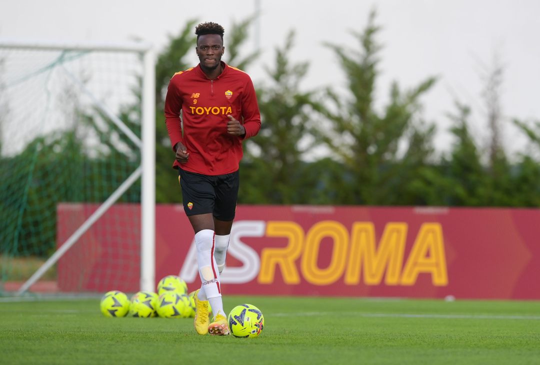 Roma, c’è Wijnaldum in gruppo. E torna anche Rui Patricio – FOTO GALLERY - immagine 91