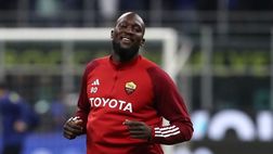 Huijsen rischia e la scelta sul partner di Lukaku: la probabile formazione della Roma