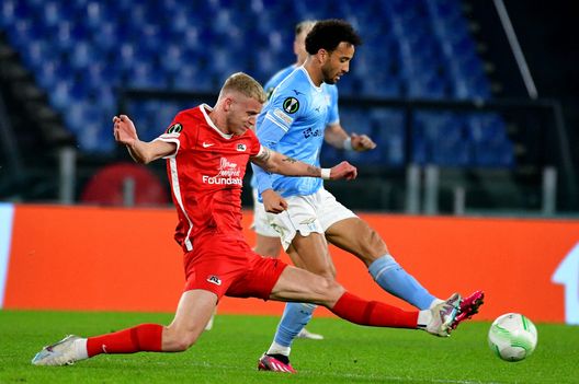 Conference League, Sarri fatica ancora fuori dall’Italia: l’AZ schianta la Lazio!- immagine 2
