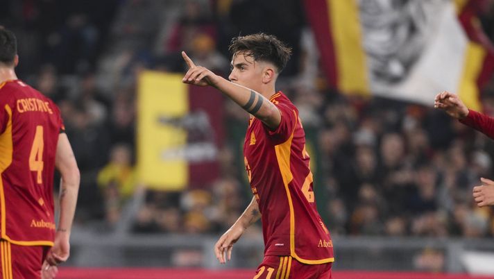 Dybala: “L’esonero di Mourinho è colpa di tutti. Un piacere il paragone con Totti” - immagine 1