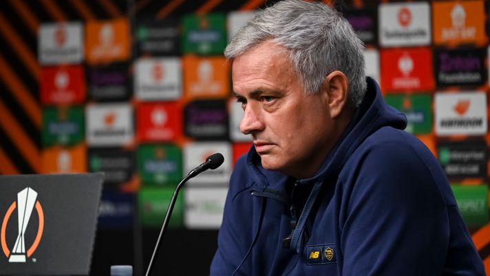 Mou o non Mou: il vero dilemma dei Friedkin - immagine 1