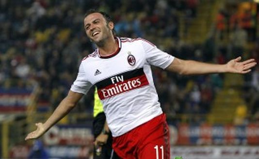Pazzini, attaccante in uscita: al suo posto Kramaric? (fonte foto: www.footballimages.info) Pazzini, attaccante in uscita: al suo posto Kramaric? (fonte foto: www.footballimages.info)