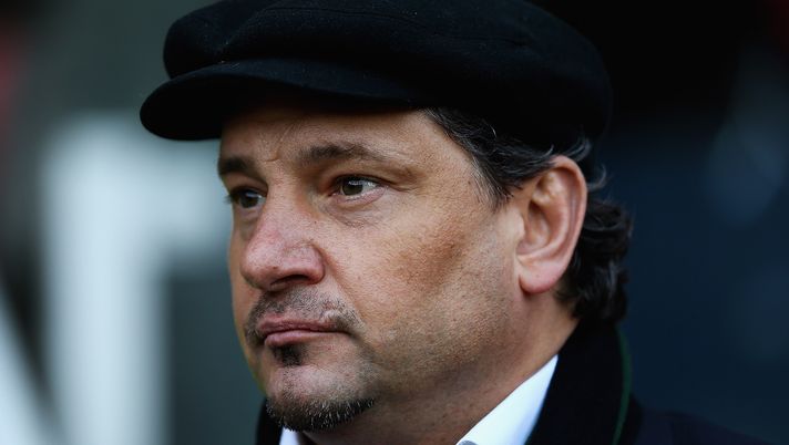 MIDDLESBROUGH, ENGLAND - JANUARY 26:  Dean Holdsworth, manager of Aldershot Town looks on during the FA Cup sponsored by Budweiser Fourth Round match between Middlesbrough and Aldershot Town at Riverside Stadium on January 26, 2013 in Middlesbrough, England.  (Photo by Matthew Lewis/Getty Images) 