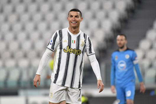 Cristiano Ronaldo Cristiano Ronaldo