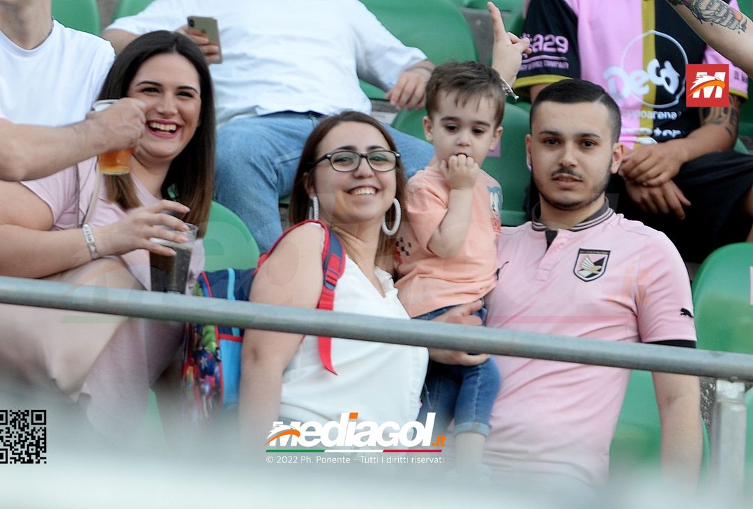 Fototifo, i tifosi allo stadio per Palermo-Virtus Entella 2-2 (gallery) - immagine 57