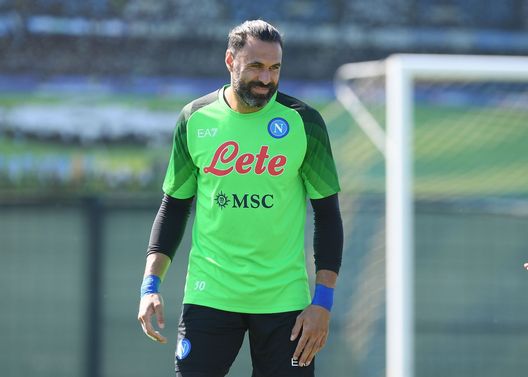 Verso la Roma, risentimento muscolare per Sirigu: Anguissa si allena a parte- immagine 2