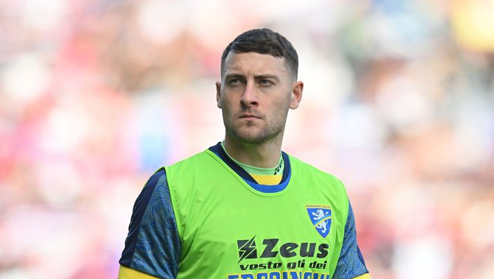 Cerofolini, che sfortuna. Para il rigore, ma viene ribattuto e si fa autogol - immagine 1