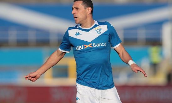 Romulo con la maglia del Brescia Romulo con la maglia del Brescia