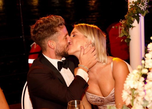 Nel giorno della festa del papà Mertens fa una dedica speciale alla moglie sui social- immagine 2