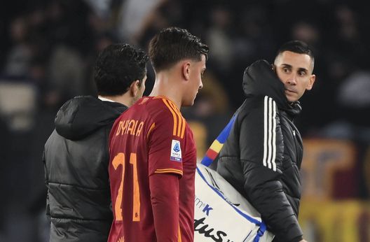 Tegola Roma, Dybala salta la gara col Milan: nelle prossime 24-48 svolgerà esami strumentali- immagine 2