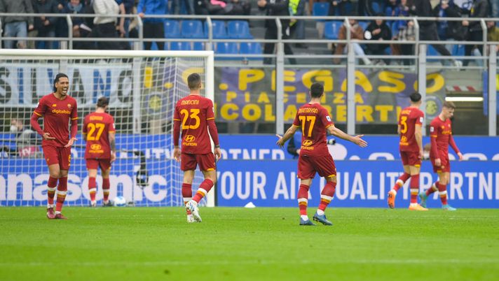 L’Inter stende la Roma 3-1: si interrompe la striscia di risultati utili – FOTO - immagine 1