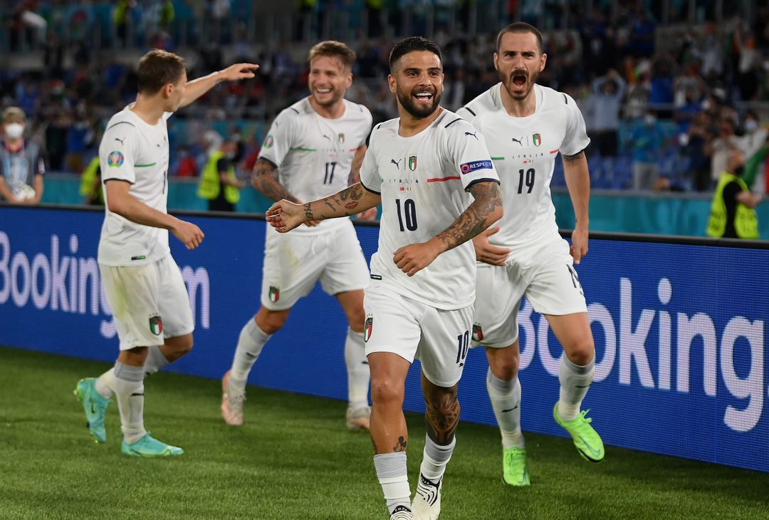  ROME, ITALY - JUNE 11: Lorenzo Insigne of Italy celebrates after scoring their side's third goal during the UEFA Euro 2020 Championship Group A match between Turkey and Italy at the Stadio Olimpico on June 11, 2021 in Rome, Italy. (Photo by Mike Hewitt/Getty Images) 