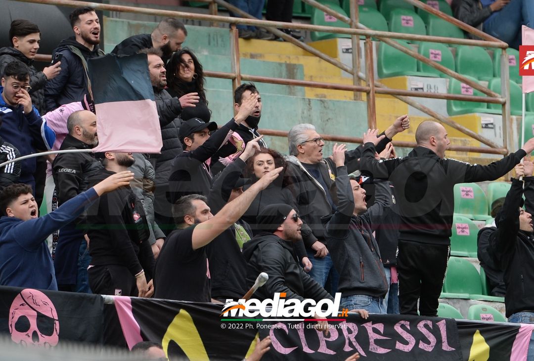 FOTO, i tifosi allo stadio per Palermo – Taranto 5-2 (Gallery) - immagine 32
