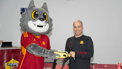 “Calcio con il cuore”: la Roma dona un defibrillatore alla Società Meta Coop